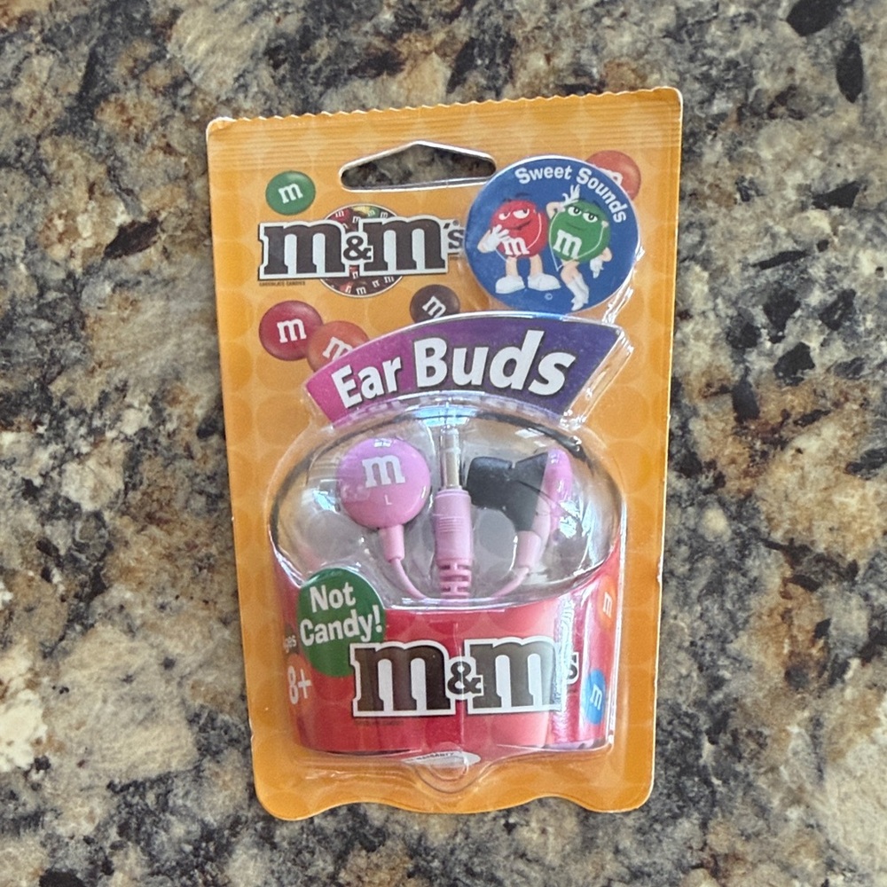 M&M'S Pink Earbuds Kids Headphones 2008